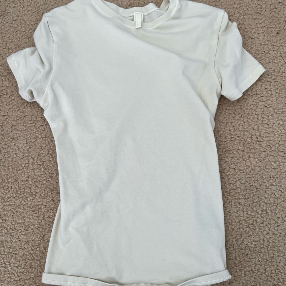 Skims shirt